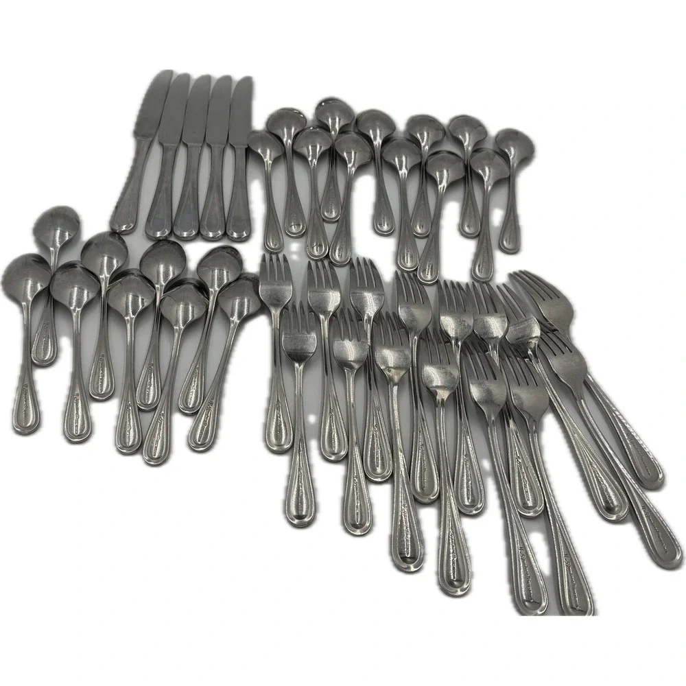 Kirkland Signature‎ 18/10 Stainless Steel Flatware Set 44 Pieces Silverware
